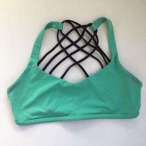Lululemon Free To Be (Wild) Bra